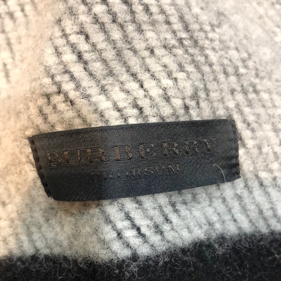 Mega check cape Burberry prorsum collection natural white - Picture 11 of 16